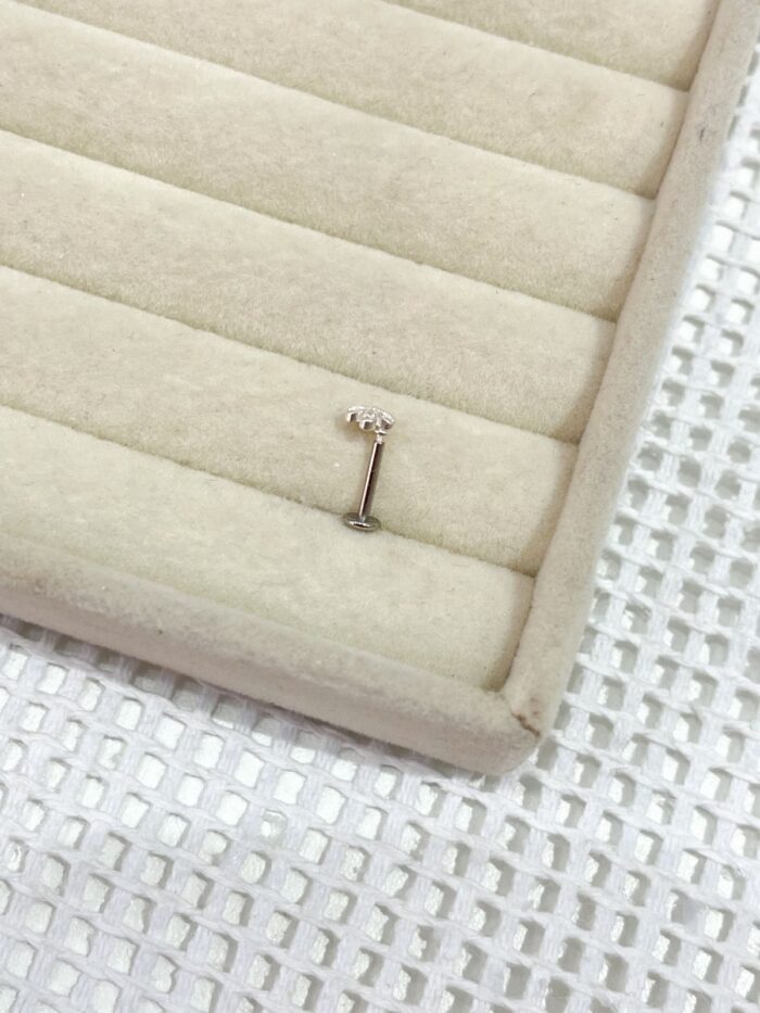 Piercing Flor - Imagem 2