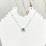Colar Square Esmeralda
