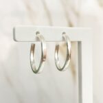 Brinco Meia Argola Fio Quadrado