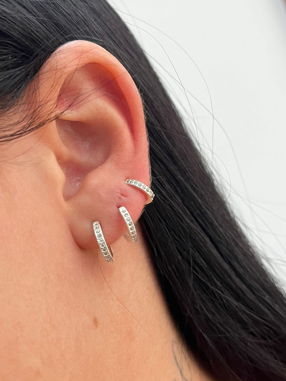 WhatsApp Image 2025-11-14 at 17.51.08 (3) Brinco Trio Argola Click - Imagem 1