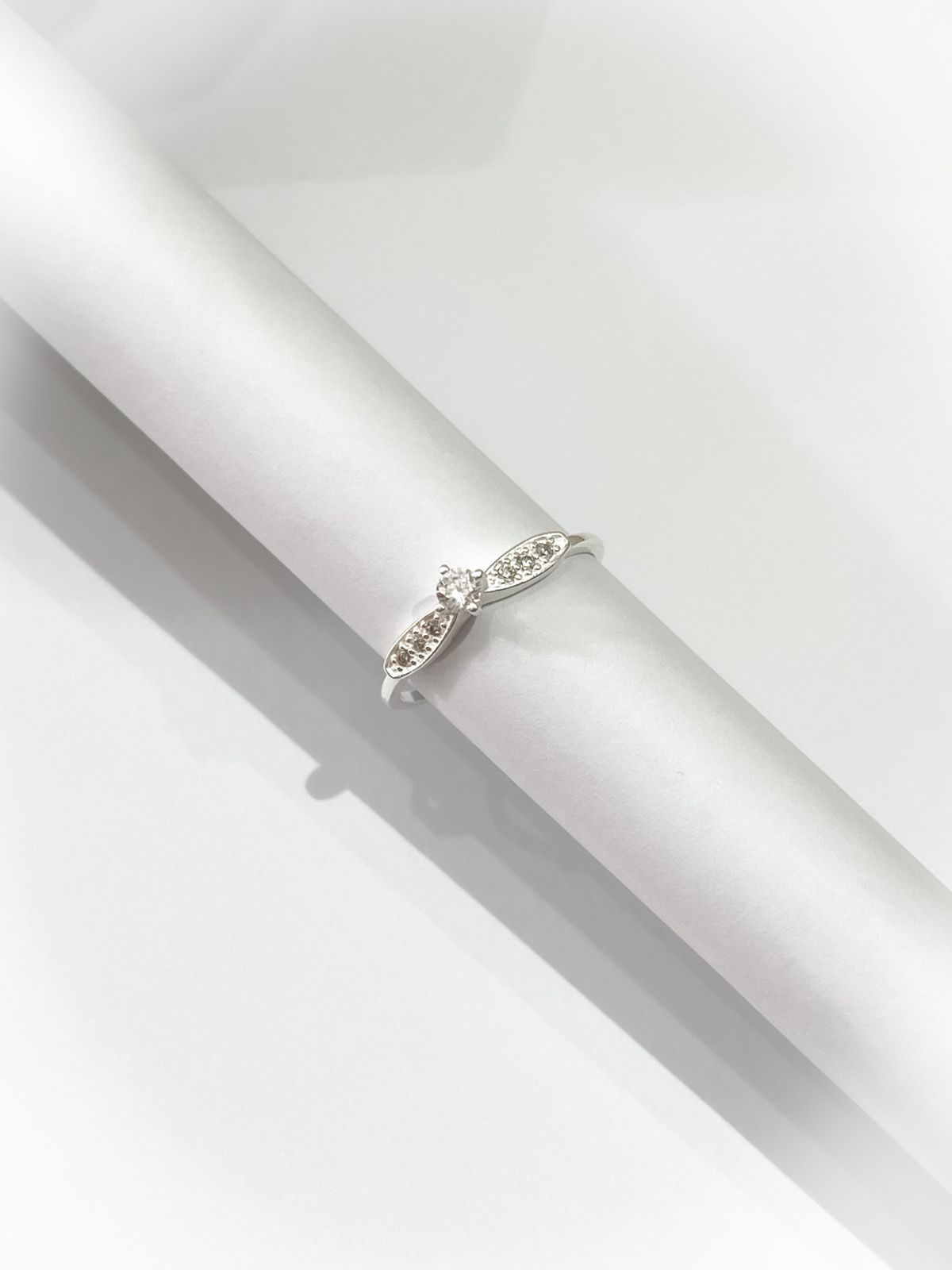 WhatsApp Image 2025-11-29 at 14.08.54 (3) Anel Solitário Princesa - Imagem 1