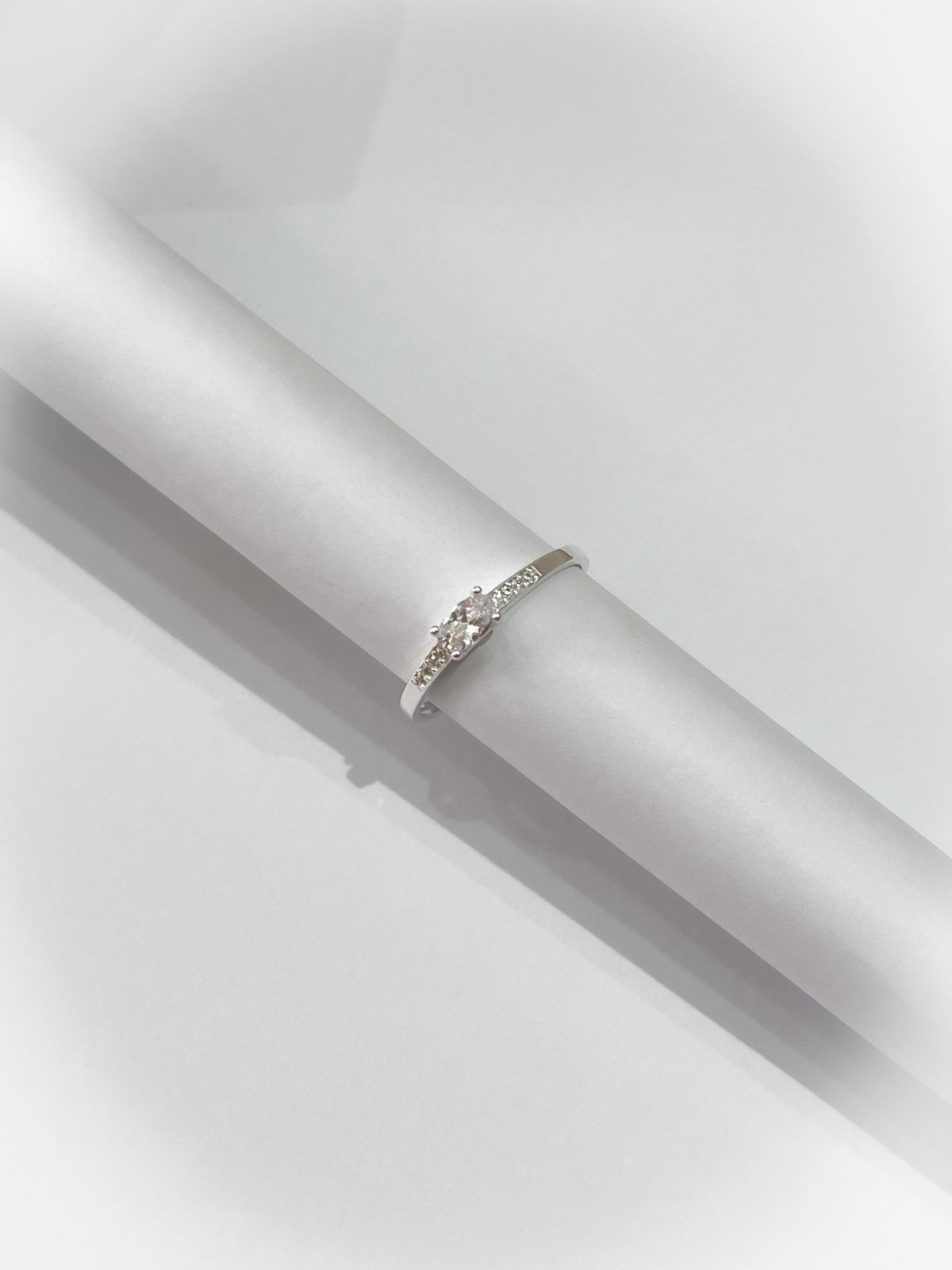 WhatsApp Image 2025-11-29 at 14.08.56 (1) Anel Cristal - Imagem 1