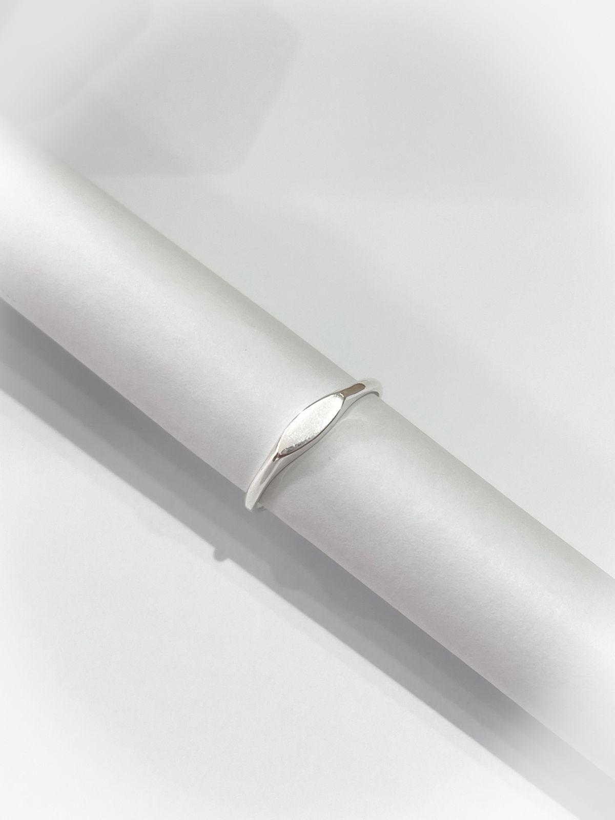 WhatsApp Image 2025-11-29 at 14.08.57 (5) Anel Fio Achatado - Imagem 1