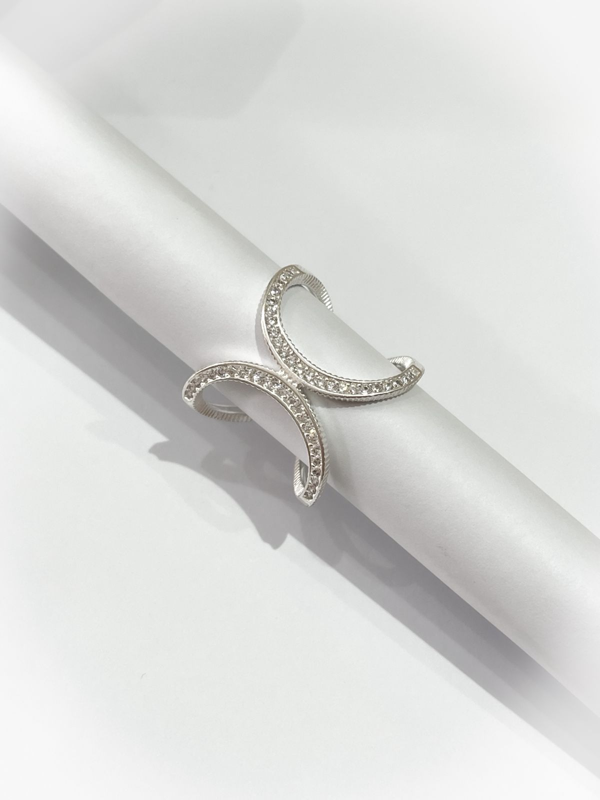 WhatsApp Image 2025-11-29 at 14.08.58 (1) Anel Luxo X - Imagem 1