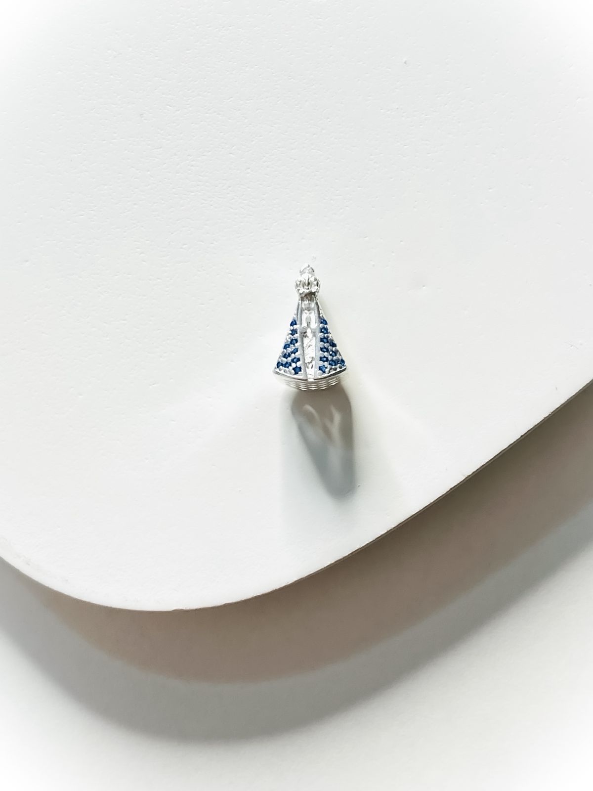 WhatsApp Image 2026-01-27 at 17.27.20 Berloque Nossa Senhora - Imagem 1