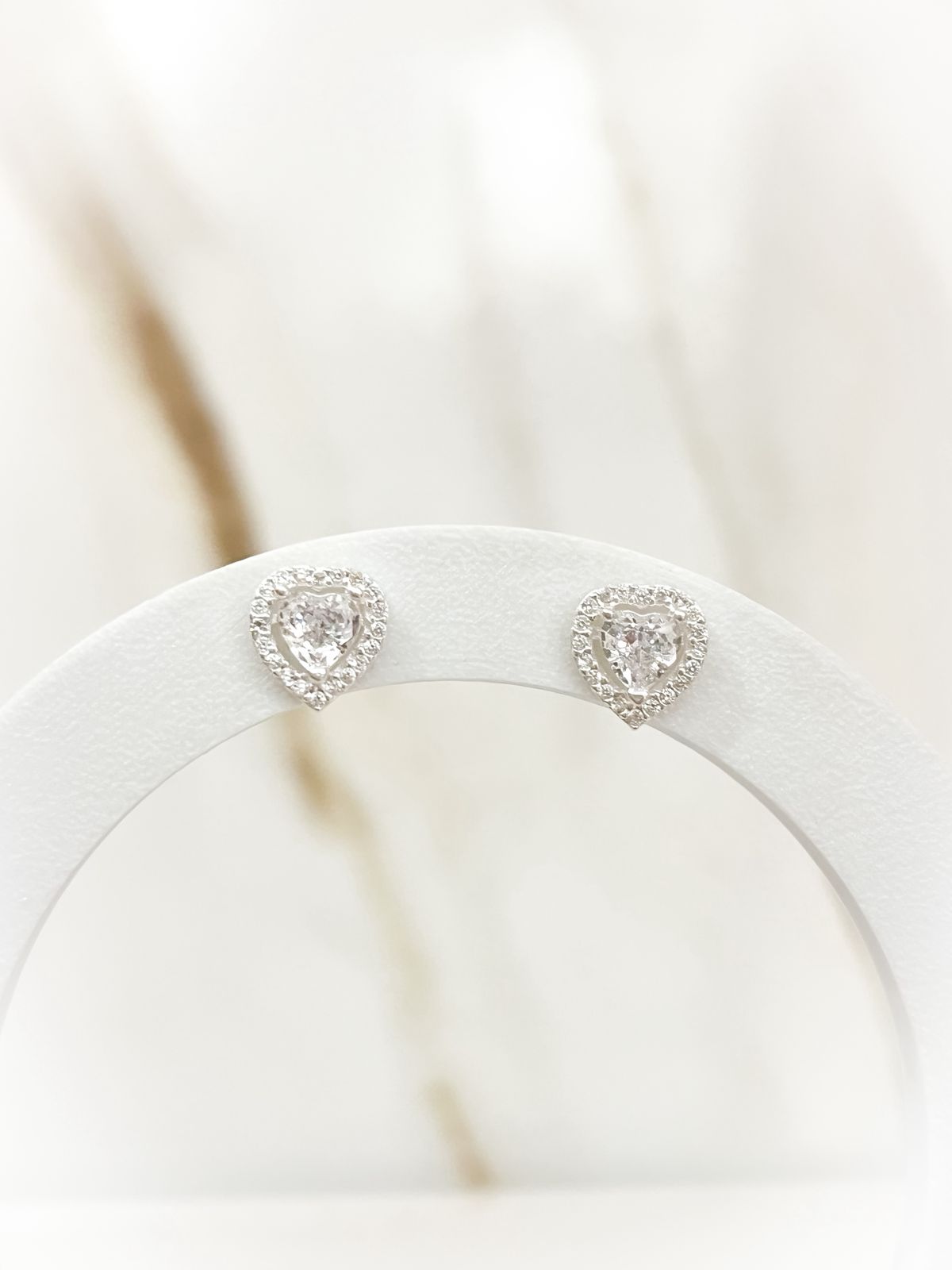 WhatsApp Image 2026-03-14 at 08.45.11 (1) Brinco Aurora - Imagem 1